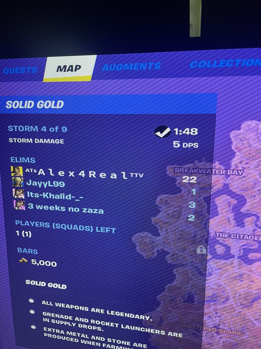Alex4RealTwitch's tweet photo. 22 kills solo squad teammates left after the 2nd fight IN SOILD GOLD #ATSONTOP https://t.co/kDvinqFzx5