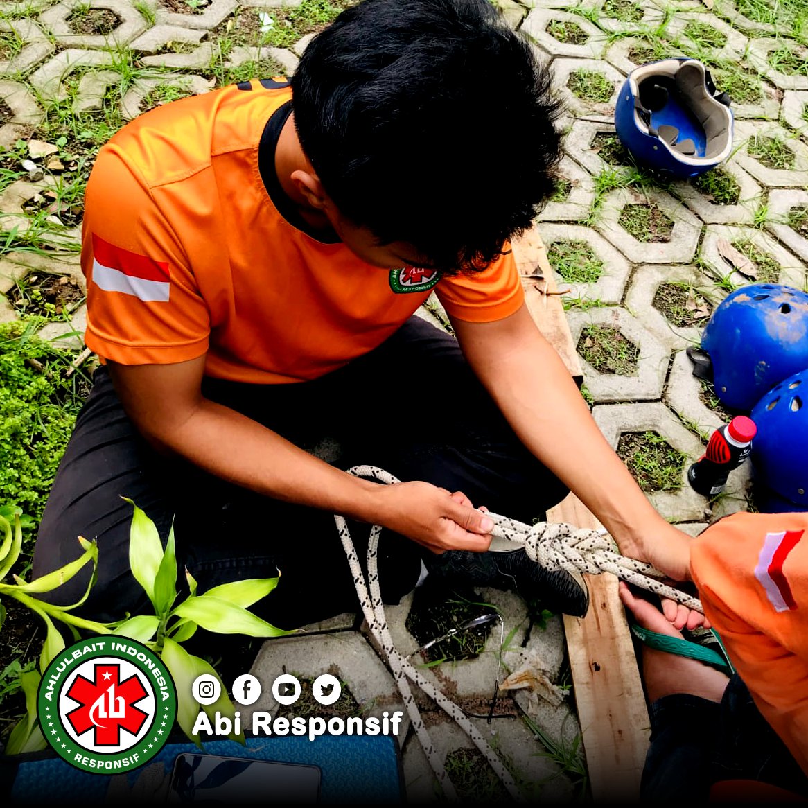 Abi_Responsif's tweet photo. #ABIResponsif #JawaTimur #Pelatihan #Rescue #Mountainerring https://t.co/gOl8Fc4d9g