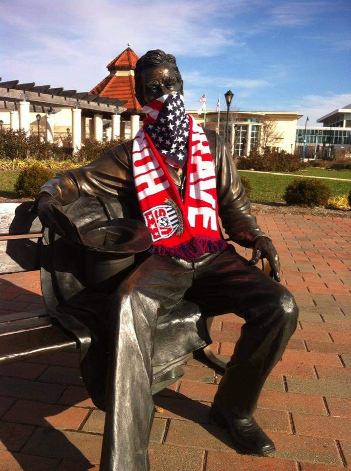 AOLandofLincoln's tweet photo. Happy Birthday Abe!
The greatest soccer President, ever!!
#aolol๐ฉ https://t.co/mtwvEza2lN