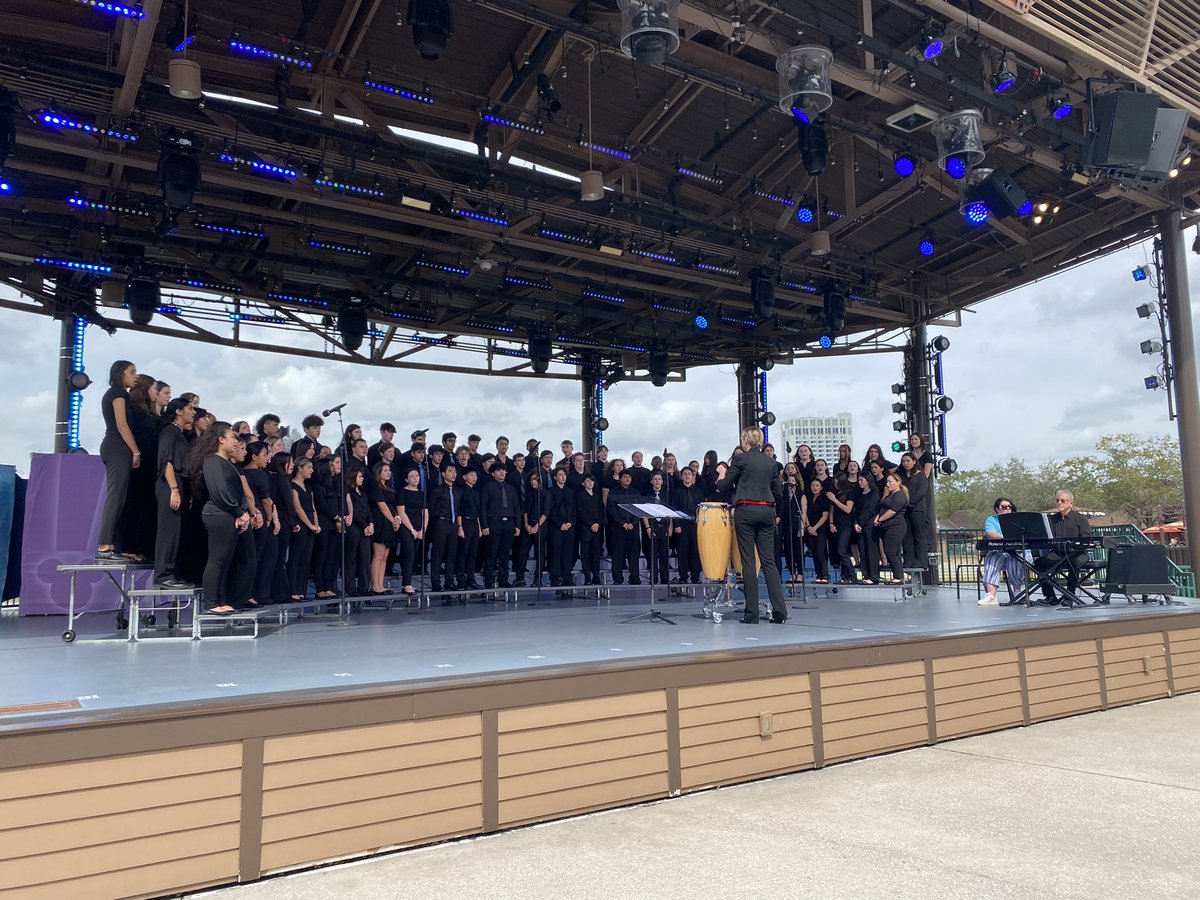 Ms. Schick tweet media