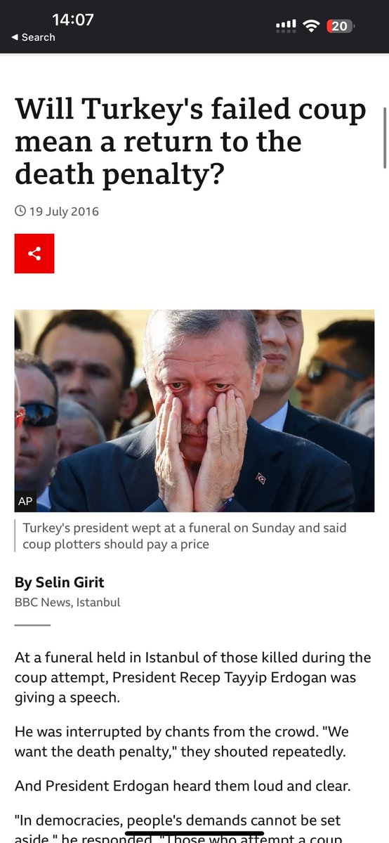 ciziskraystt's tweet photo. Tayyip’in deprem sonrasi bi tane bile uzulurken, aglarken fotografi olmadigi icin darbe sonrasi agladigi fotografi kullanmalari https://t.co/gqiMyTnzw9