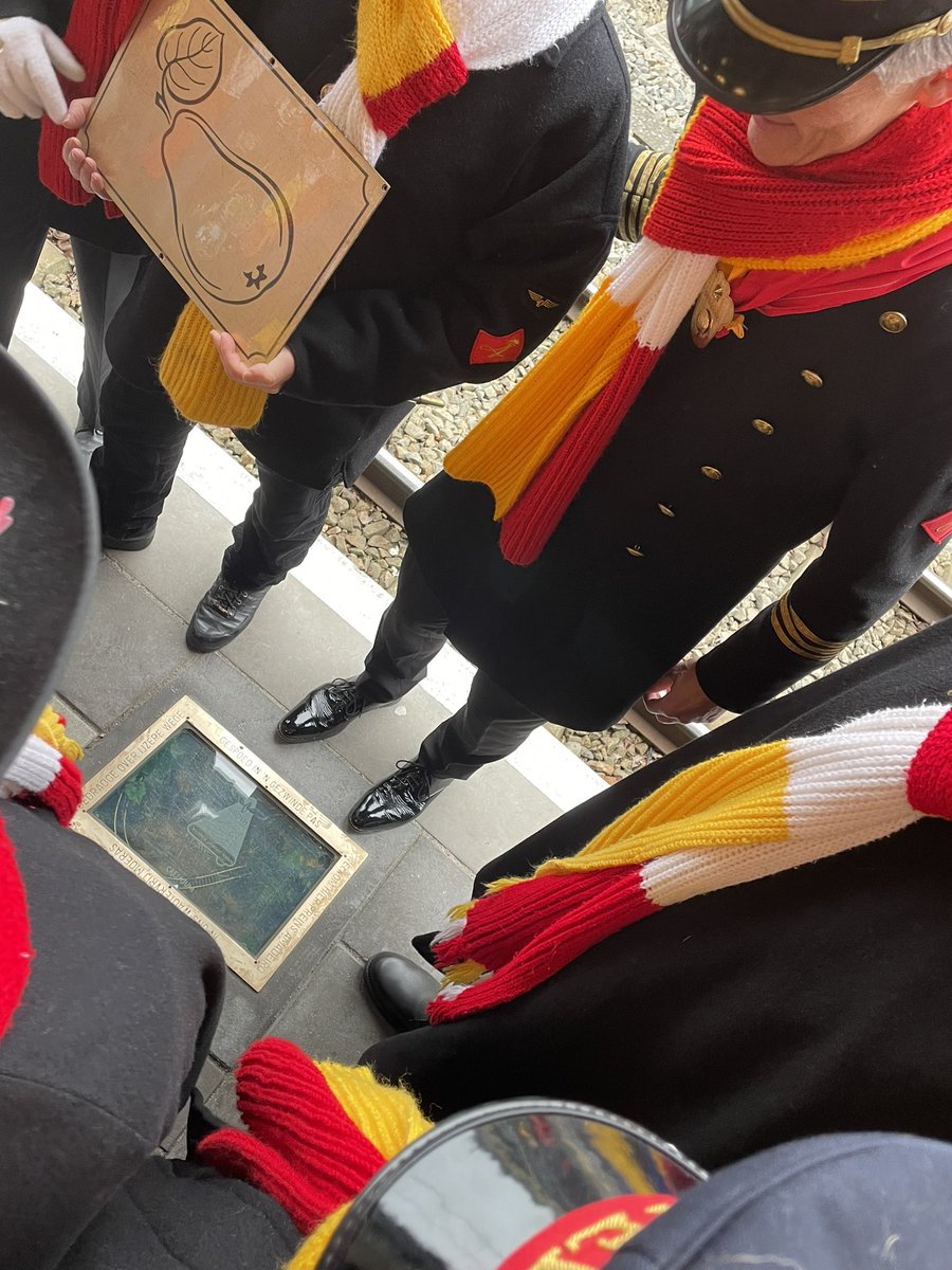 Nou, hij leejt ‘r mooi bij! #stationsinspectie #oeteldonk