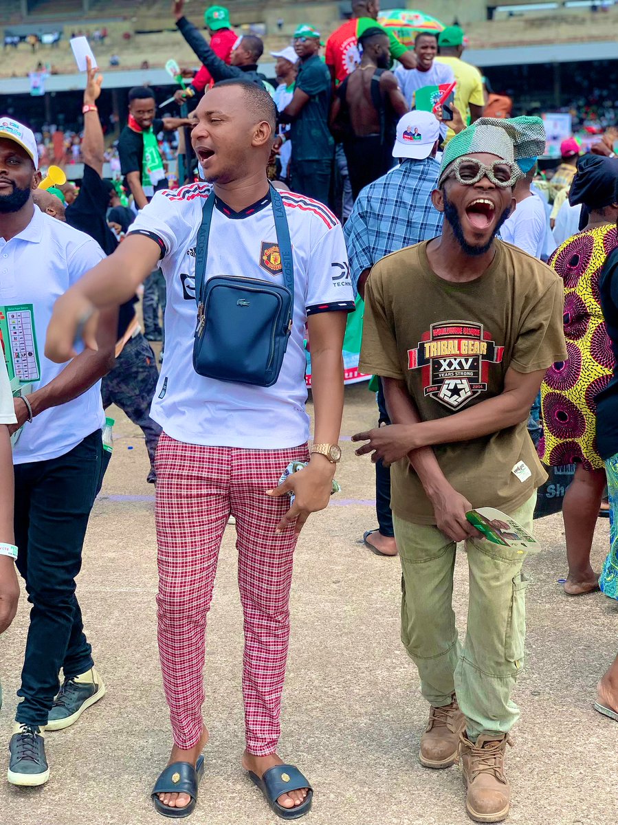 iam_simeon_HRH's tweet photo. I dey crazy for Peter Obi he is the only presidential candidate that gives my joy.
#ObiDattiInLagos Lagos #Lagos4LP #LagosForLP chrisland maguire https://t.co/a3id0WjLpw