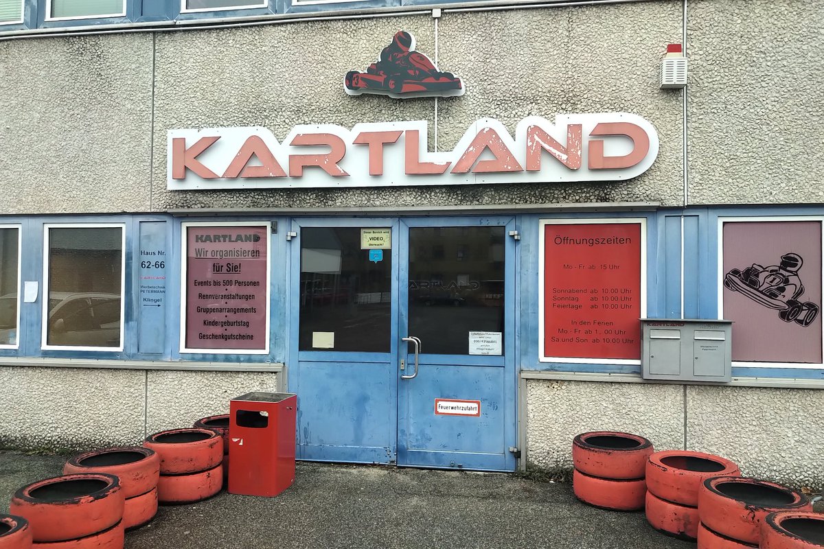 berlinlebtcom's tweet photo. #kartland #kartlandberlin #berlinlebt #wahlpluskart https://t.co/isMAVdNfJE