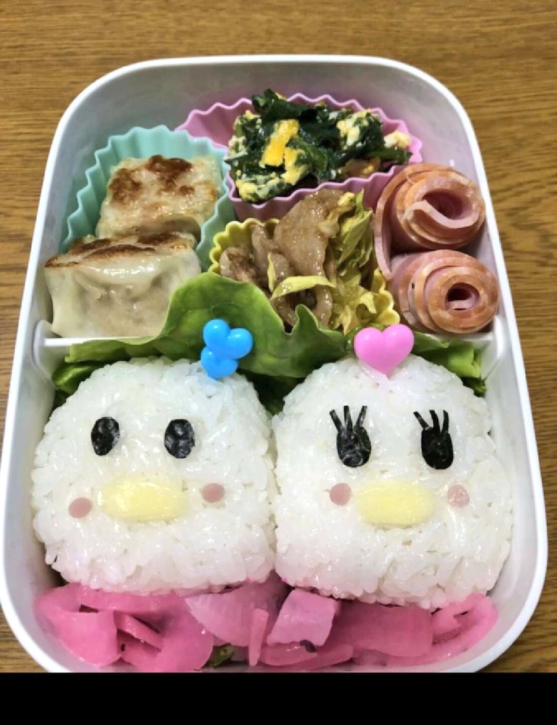piicunu's tweet photo. 暇更新!!
過去に作ったキャラ弁!!ほんの一部だけど
ベイマックス､カービィー､ミニオン､ドナルド https://t.co/KuXtRcdZn3
