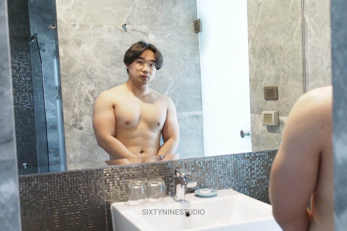 Sixtynine_69ST's tweet photo. #พี่ไม่ชอบเล่น..พี่เอาจริง🔥🔥
นายแบบ : Wan @WanHoliday10
📷Photographer By : ซิกตี้นาย สตูดิโอ
🖥Facebook : Sixtynine Studio
📱IG :@sixtynine_st
🔎Twitter : @Sixtynine_69ST
 (https://t.co/oY6wluriTY)
📞โทรศัพท์ 095-7484922 
#sixtyninestudio #sixtynine 
 #หานายแบบถ่ายรูป https://t.co/FHghGUGIms