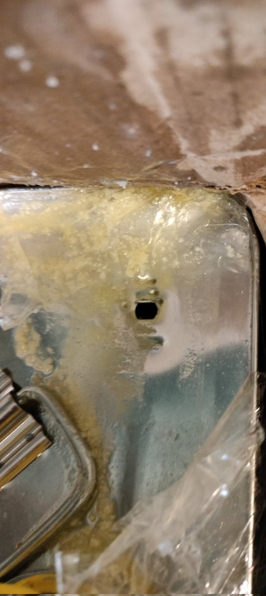 ShamaMittal2's tweet photo. @amazonIN this is the kind of service Amazon gives in India...ghee box is opened already by them..used...spill all over..dmdxagent says it is not yet delivered. https://t.co/wFjX9b39z8