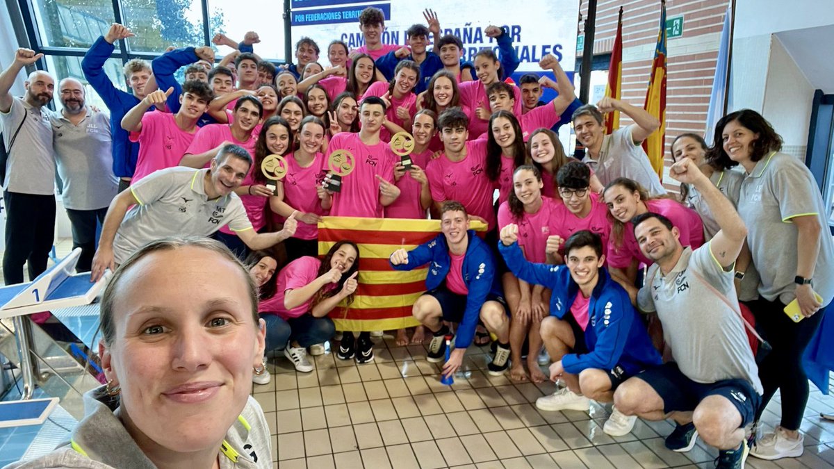 CATALUNYA, CAMPIONA ESTATAL DE NATACIÓ INFANTIL I JÚNIOR 🎉
 
Catalunya s’ha proclamat Campiona Estatal en el Campionat d’Espanya de Natació per Federacions Territorials Infantil i Júnior 🏊‍♀️ És l’11 Copa que aixeca la Selecció Catalana 🏆

#nataciocat #natació #acapaca