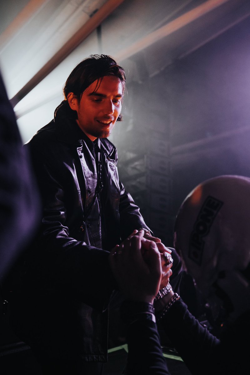 VLADIMIR CAUCHEMAR tweet media