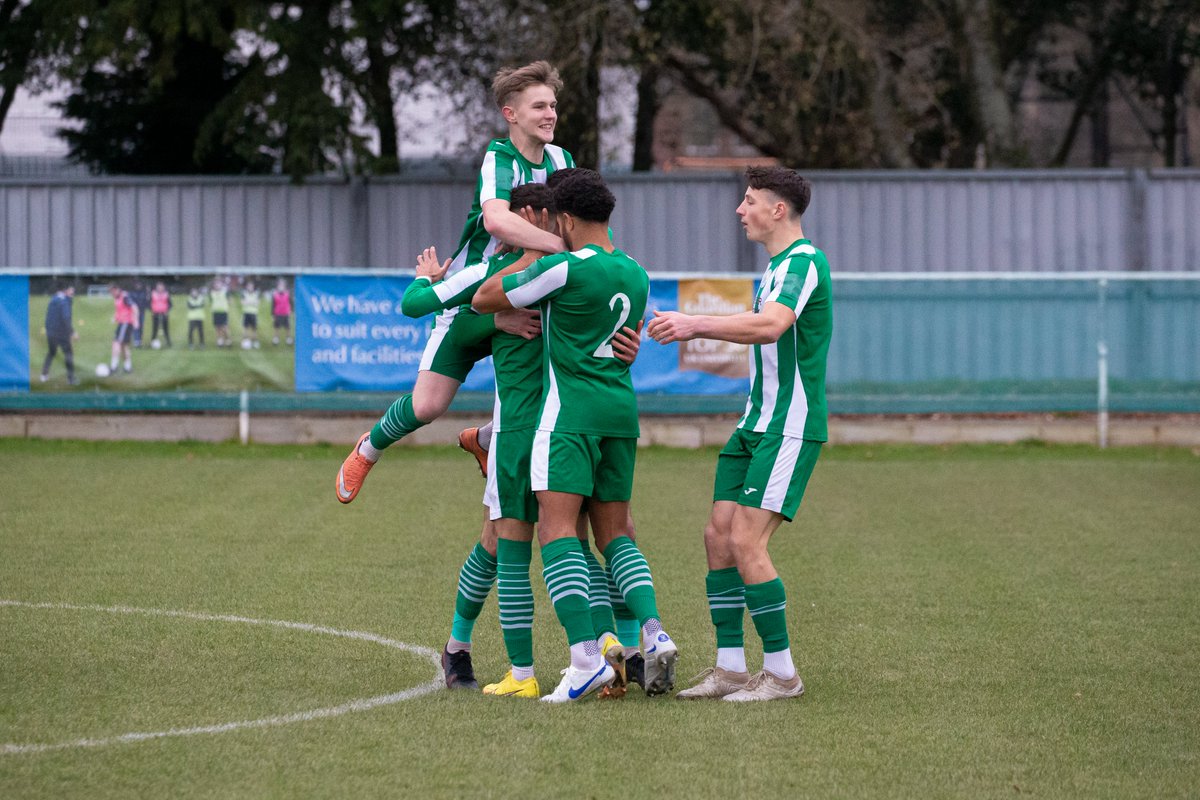 ChiCityFC's tweet image. 🔜 𝙉𝙚𝙭𝙩 𝙐𝙥

🆚 @LittlehamptonFC 
📅 Tuesday 14th February
🏟 Oaklands Park
⏰ 7:45pm KO
🏆 @IsthmianLeague 
🎟 Adults £10, Concessions £5, Students/16-18s £3, Under-16s £1

#UpTheChi 🟢⚪️