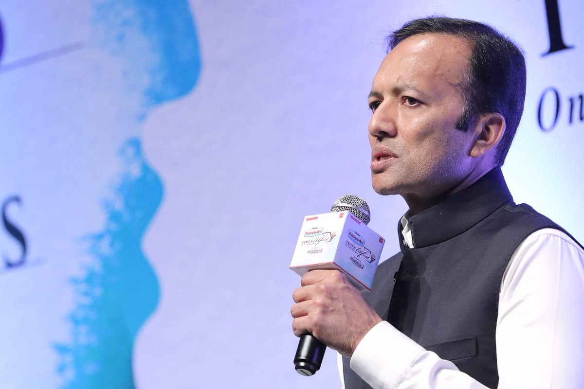Mr. <a href="/MPNaveenJindal/">Naveen Jindal</a> spoke about his fight on Article 226 of the Constitution to make Flags accessible for common man at <a href="/TimesLitFestDel/">Times Litfest Delhi</a> <a href="/FFOIndia/">Flag Foundation of India</a>  #FlagFoundationOfIndia #TimesLitFest #TimesofIndia #OneWorldManyWords