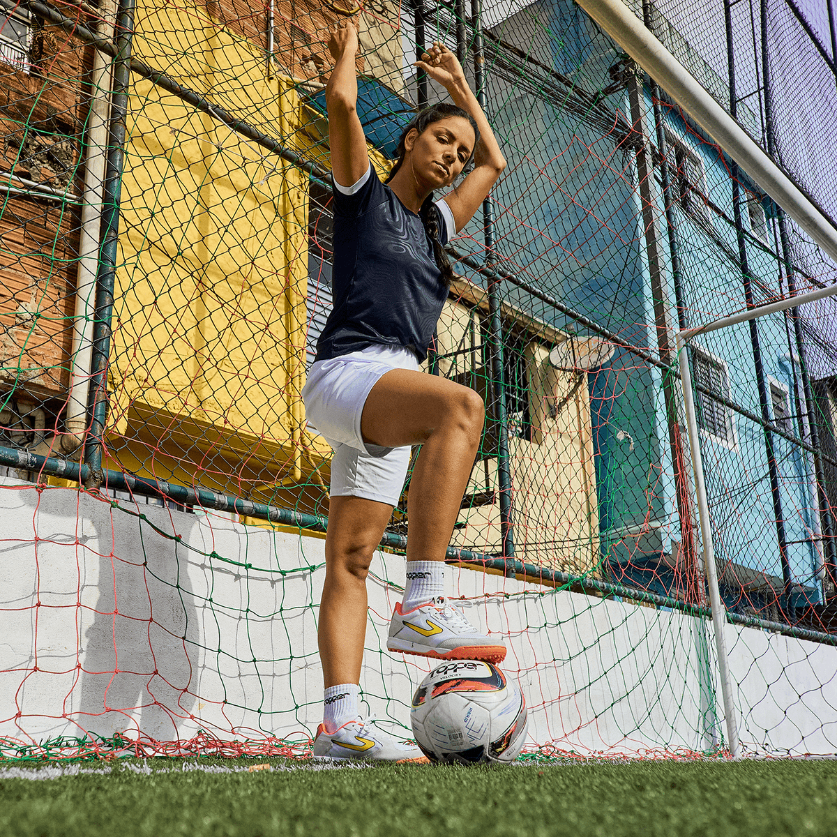 TopperBrasil's tweet image. A marra de quem sabe que pode tudo em campo com Topper.

Com tecnologia Easymove, a #Letra III é garantia de performance. Solado especial que potencializa os movimentos rotacionais durante o jogo.

Garanta a sua em bit.ly/3RBF2XJ
#ÉTopper #Topper #Chuteira #Society #Fut7