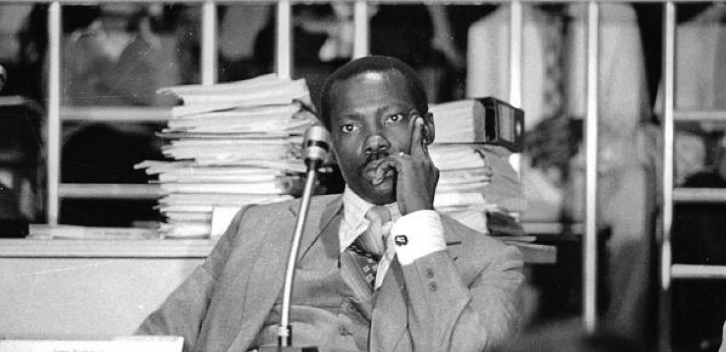 skhunt92's tweet photo. Jaime Hurtado González (1937-1999) fue un abogado nacido en Esmeraldas que llegó a ser el primer diputado afrodescendiente del Ecuador. Asesinado a tiros cerca del Congreso Nacional el 17 de febrero de 1999 en un triple homicidio que ha sido catalogado como un #CrimenDeEstado 🧵 https://t.co/VzSiXKZDKY