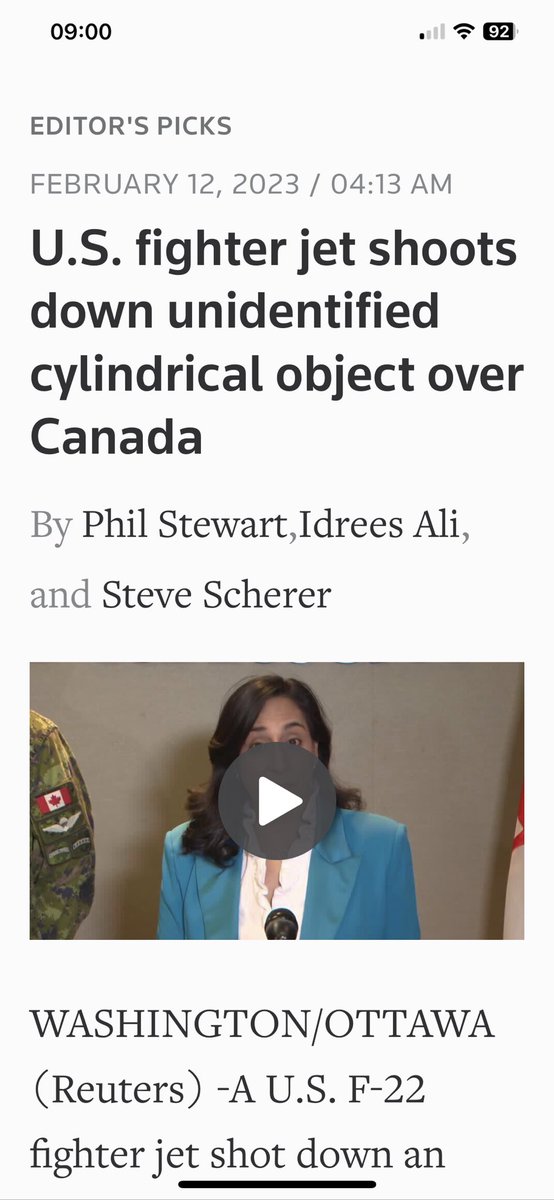 周六美国F22战机继周五在阿拉斯加上空击落一个空中物体后，在加拿大上空4万尺高度再次击落一个“圆柱形物体”，美加双方都没使用气球这个词，但称该物体比中国气球小。该物体周五在阿拉斯加被美空军发现跟踪其进入加拿大边境，加战机加入，拜登与特鲁多通话后下达了命令，美加将密切合作保卫其领空