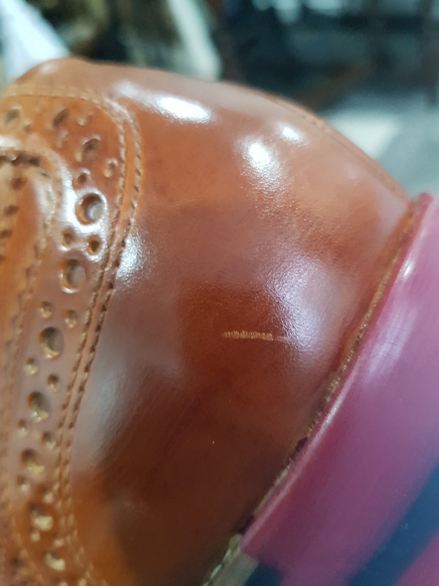 lukemacwilliam's tweet photo. @marksandspencer also, scuff marks all over them. Pretty unimpressed with the quality. https://t.co/Q2QqWH7R8m