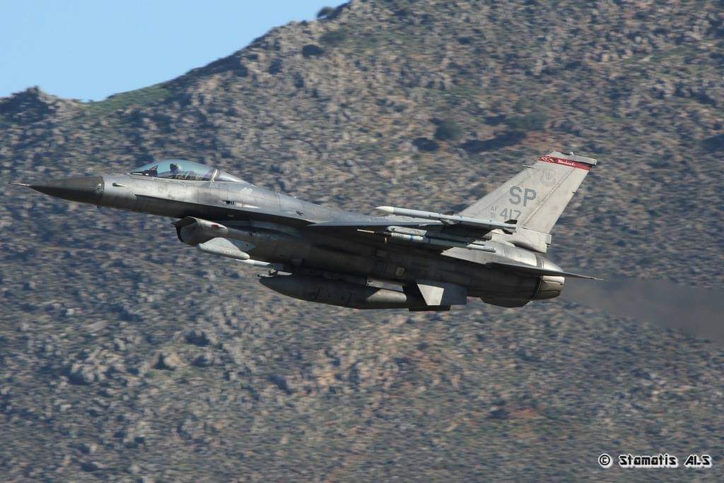 Stam_A337's tweet photo. 🇺🇸 USAFE
F-16CM Block 50
480 FS "Warhawks"
52nd FW / Spangdahlem AFB
Souda AFB, 115 CW
03/02/2015
#115CW #480FS #Warhawks #F16Block50 #fightingfalcon #SoudaAFB #SpagdahlemAFB #52FW #USAFE #HAF @usairforce @HQUSAFEAFAF @Spangdahlem_AB @USEmbassyAthens @miketsik https://t.co/FFQ2QJmVDQ