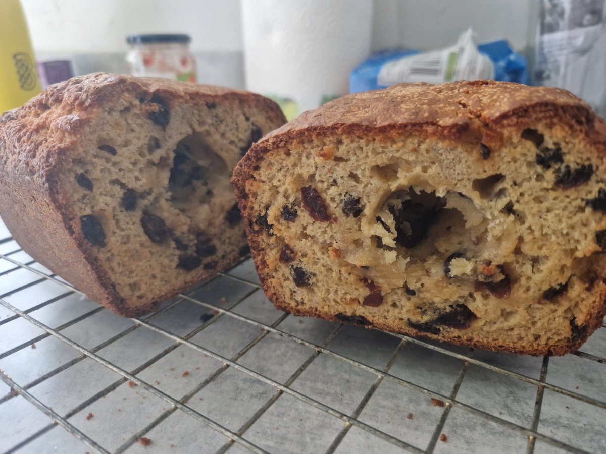 sunshine_bamboo's tweet photo. It's not my usual craft, but I have been baking with Mother today just to use up all the ingredients we had stashed about. 
#baking #cake #bakeoff #bakingtime https://t.co/iAXjeXagwE