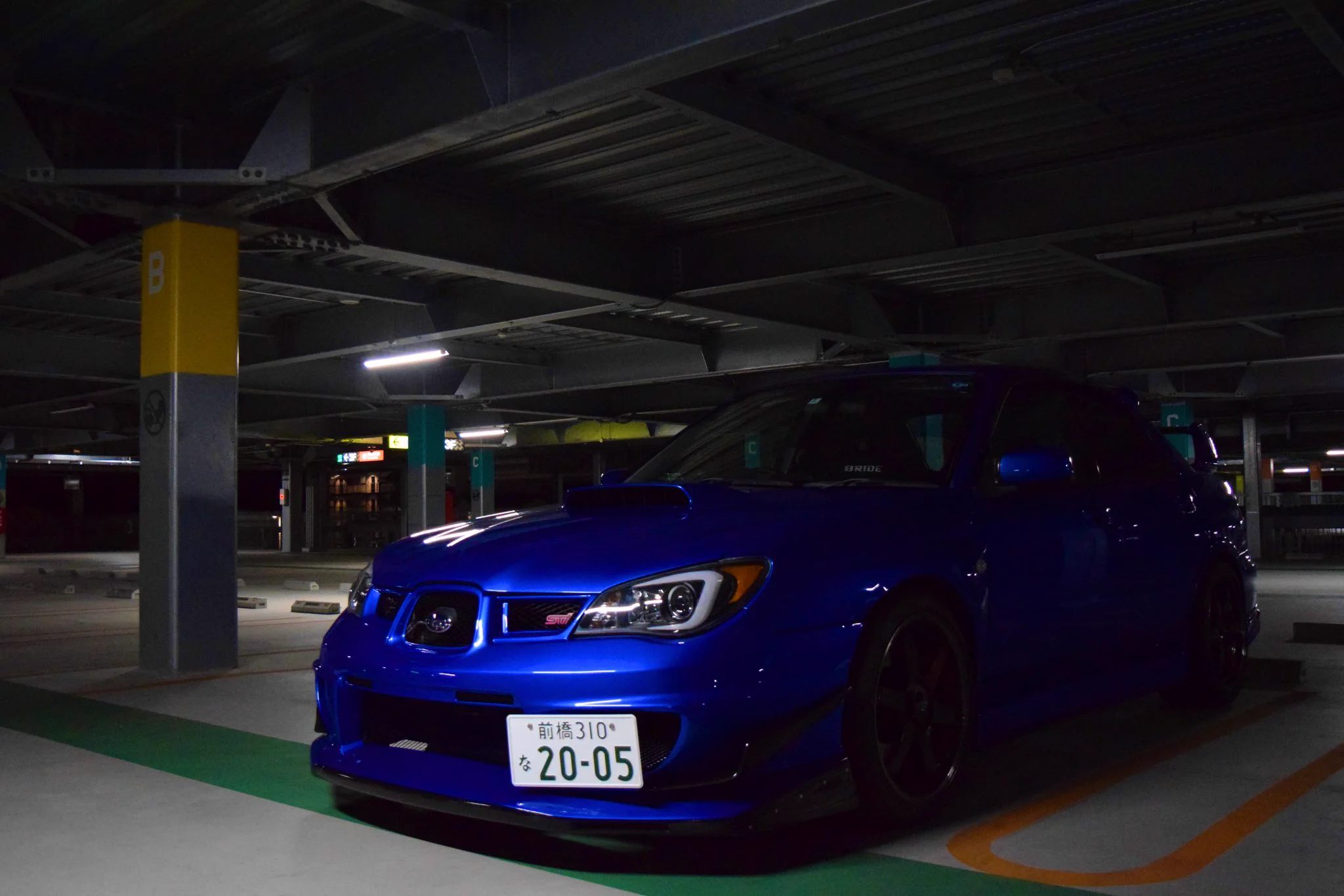 はじめまして。車好きなオタクです。愛車はインプレッサです。かっこいいデザインと大きな車体、走りが良い、車体の色が美しいの3点でインプレッサ乗ってます。
今度一緒に箱根行きませんか？まずはメッセージからお願いします。  
