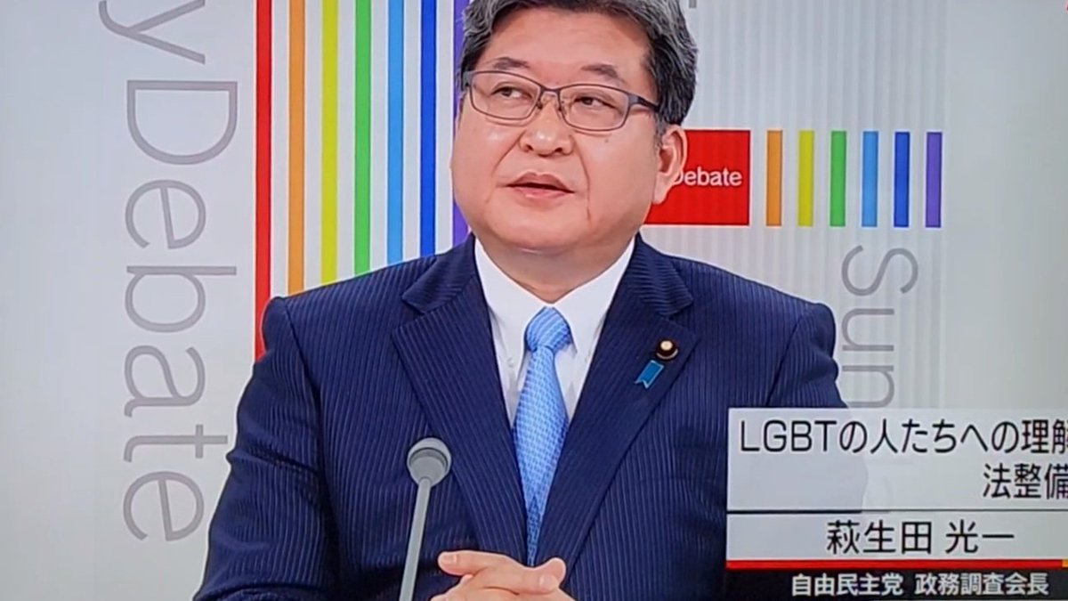 石の間の雑草はどうやって取り除くのですか？