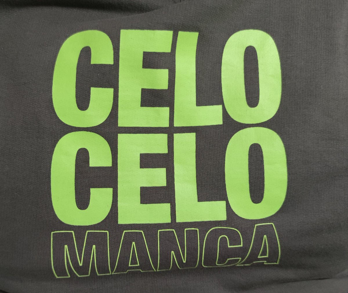 pppiao1's tweet photo. #celocelomanca
@sanremo2023 https://t.co/8JwYcfTopY
