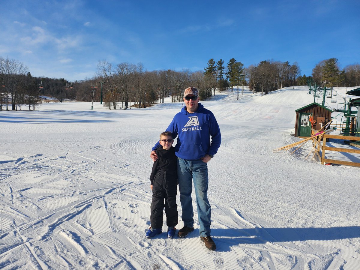 Zach Tacelli tweet media