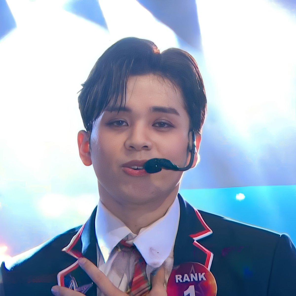 vinciarchive's tweet photo. 230211 dream maker finale ep vinci enhance snaps and text removed 

VINCI RE1GNS SUPREME

#DreamMaker_VINCI
#DreamMakerTheDreamFinale https://t.co/Mu9XGPemZp