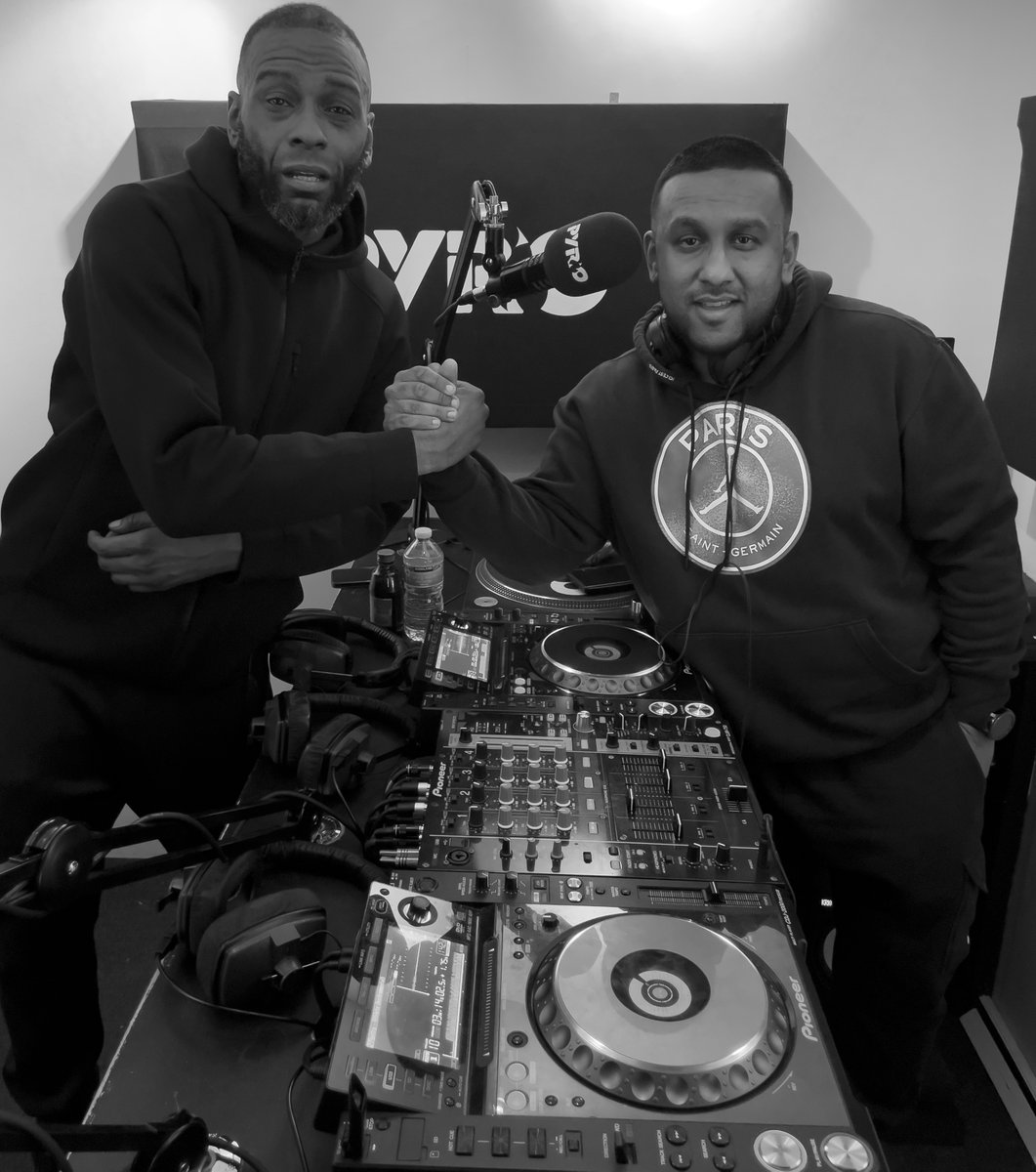 PyroRadio's tweet photo. π Listen back to @DJJedah in the mix with @BigFlowdan on the #PyroRadio @Mixcloud channel π» #Grime #Mixcloud #KeepItPyro
π https://t.co/j6kSlGbSrP https://t.co/FSFAeIo8x4