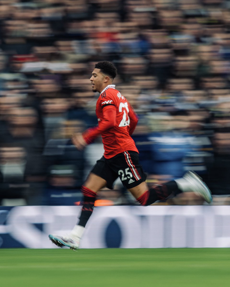 ManUtd's tweet image. 🏃‍♂️ @Sanchooo10 🏃‍♂️

#MUFC || #LEEMUN