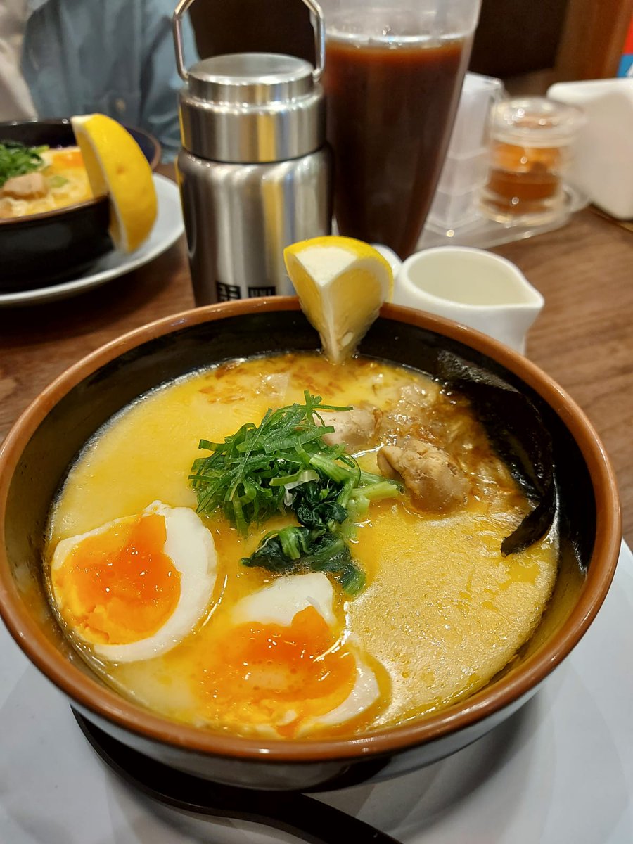 IkaMuftikha's tweet photo. Selamat makan https://t.co/cIByBzMmX3