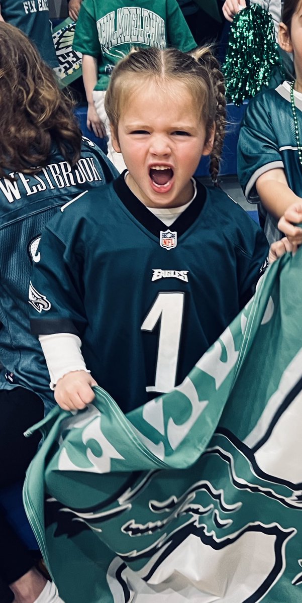 mymanquinnie's tweet photo. GAMEDAY! @Eagles @SuperBowl https://t.co/kxO3Q6dJDO