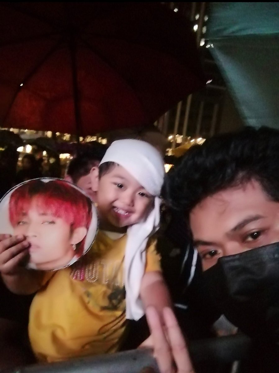 Nicollettemend2's tweet photo. First wish event
 Baby ken SB19
&amp;
Second luneta park event
Baby ken SB19

Ang cute talaga nia grabi namis kita baby ken

@michellerhalyn https://t.co/HTnSRhDPqx