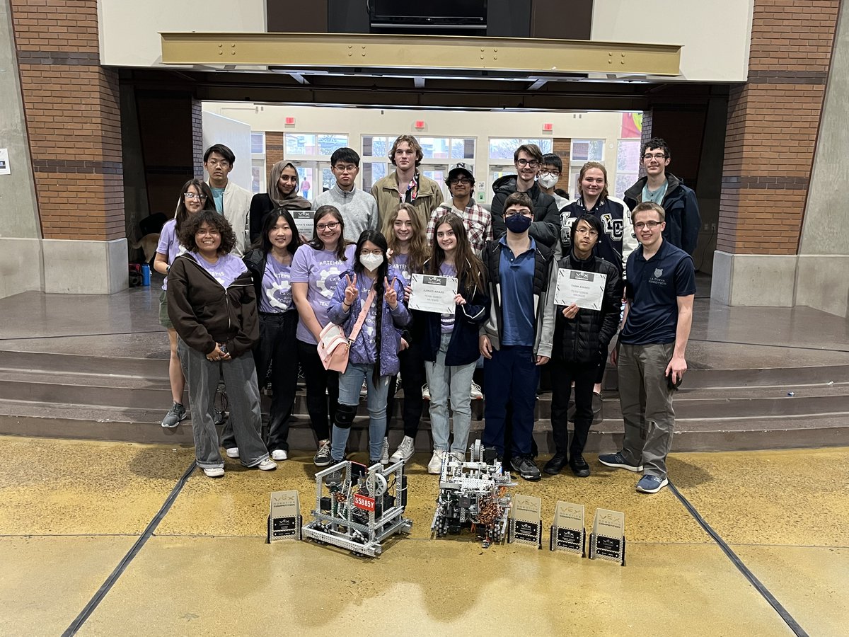 La Cueva Robotics tweet media