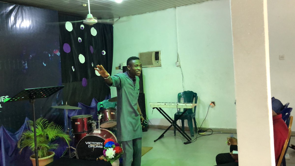 gracetribeintl's tweet photo. What a service today ๐
Prophet took us through God's mind and counsel from scriptures for the Local Church.
#GraceTribe #sundayschool #movement #prophetTee https://t.co/s2AEKeQ0Xv