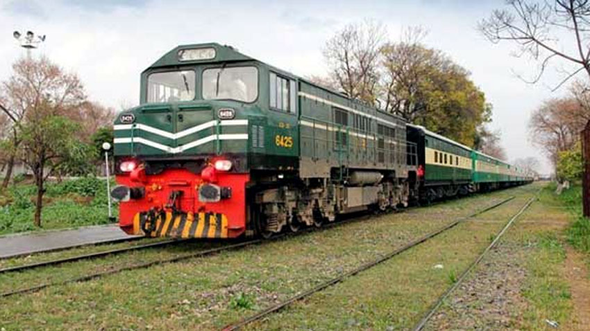 RadioPakistan's tweet photo. Pakistan Railways introduces #RABTA App for passengers
@RailwaysGovPk
https://t.co/Fn1td9kWGV https://t.co/gnz6KJHP4O