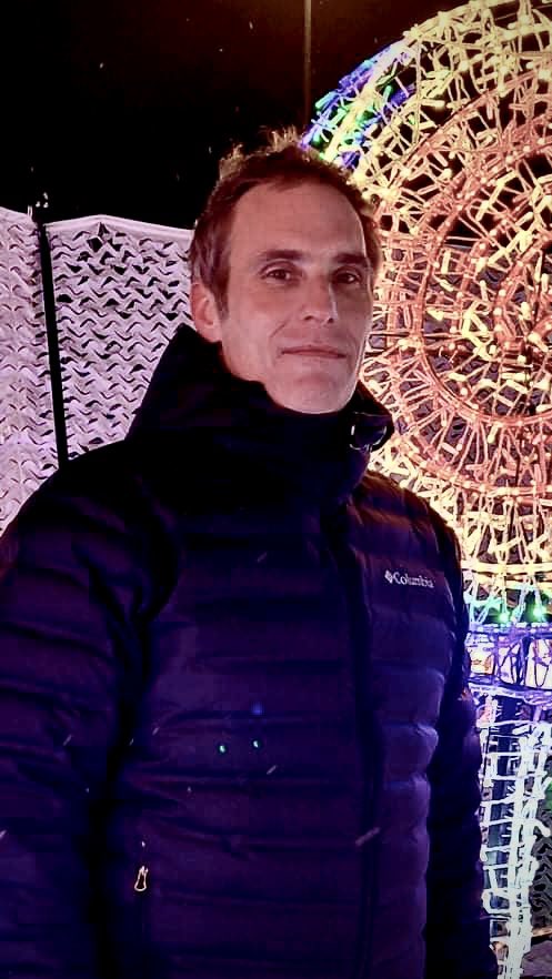 stefoux's tweet photo. Brighting Lights! https://t.co/P6D09jsUvm