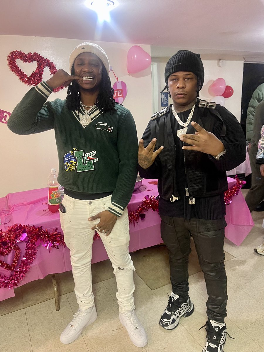 100KTrack tweet media