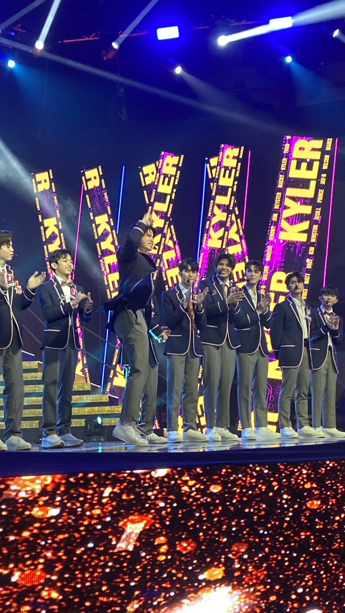 DreamMakerOfc's tweet image. Congratulations, Kyler! You are now an official member of HORI7ON! #DreamMakerTheDreamFinale