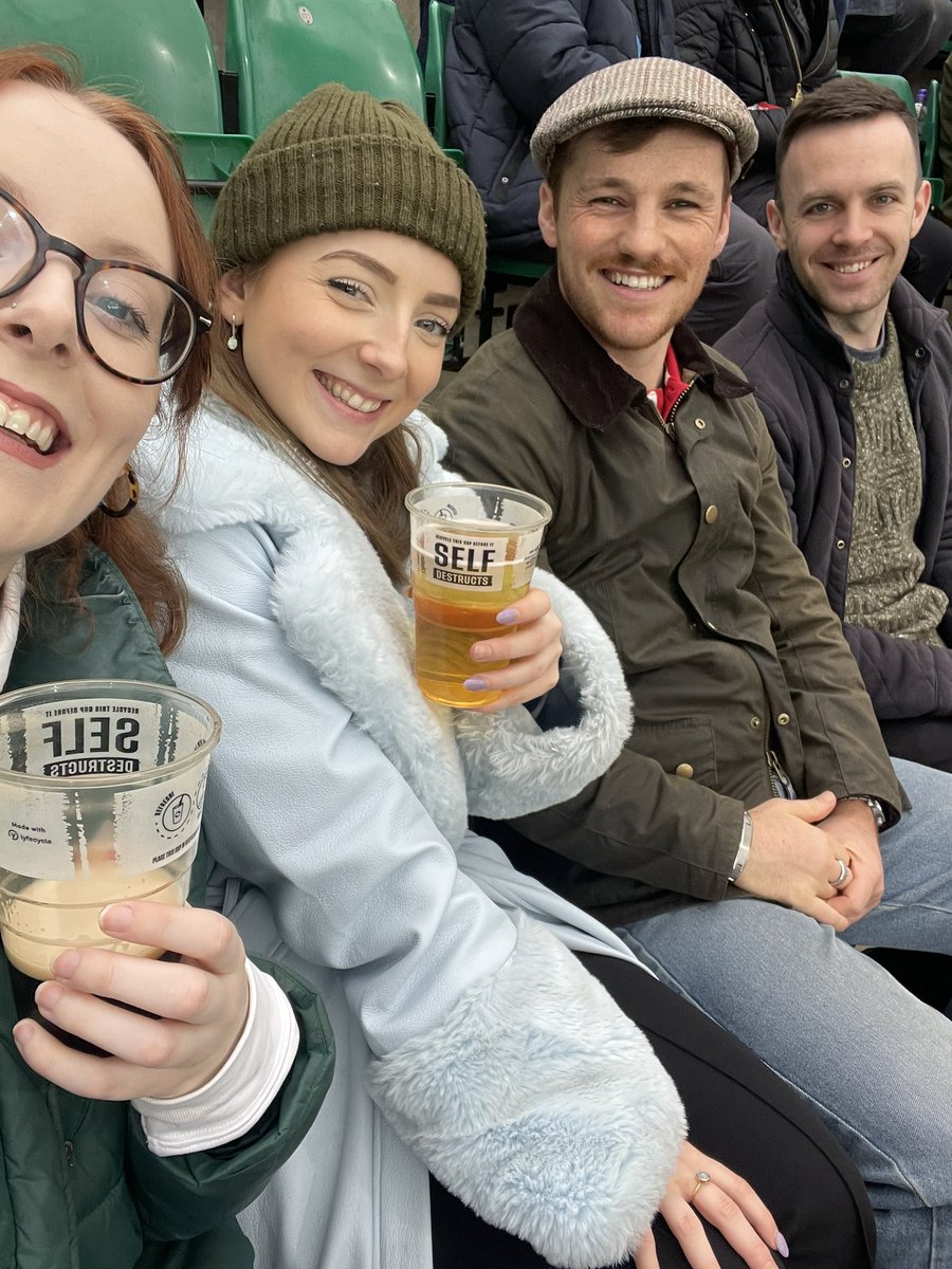 Hannah Merry tweet media