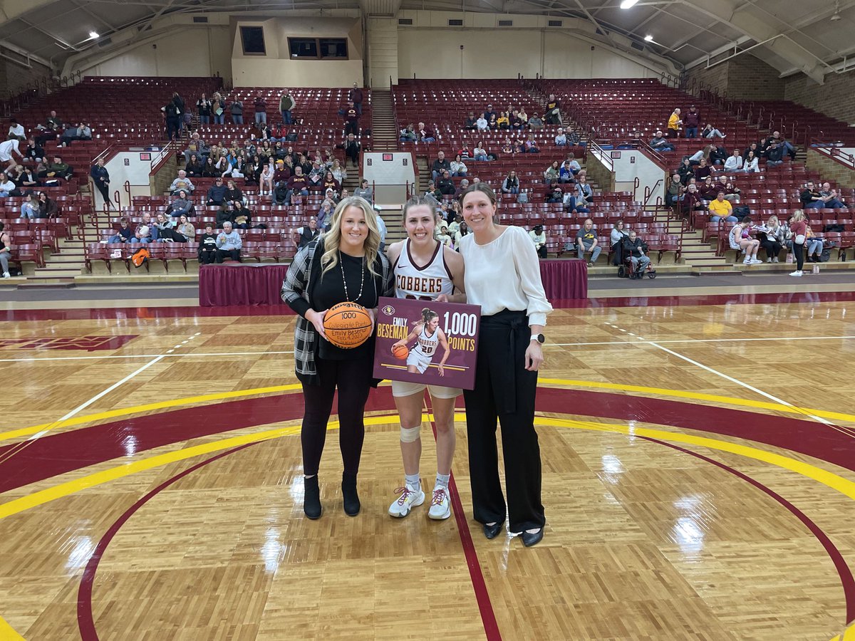 CobberWbb's tweet photo. Senior Emily Beseman Honored With Game Ball as She Joins Concordia WBB 1,000-point club, Congrats “Beez”👊🏀🌽 #RollCobbs #MadeForIt https://t.co/6tSDUKdSFv