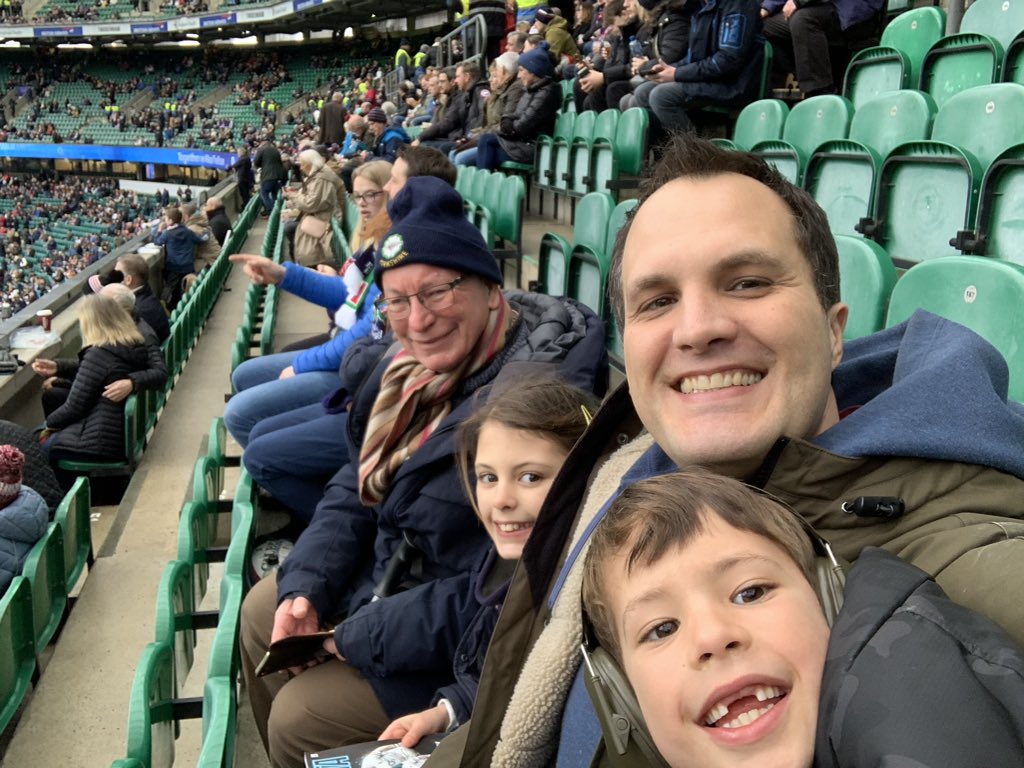 AndyHutch2010's tweet photo. #matchdayguiness https://t.co/6MR04IZMqq
