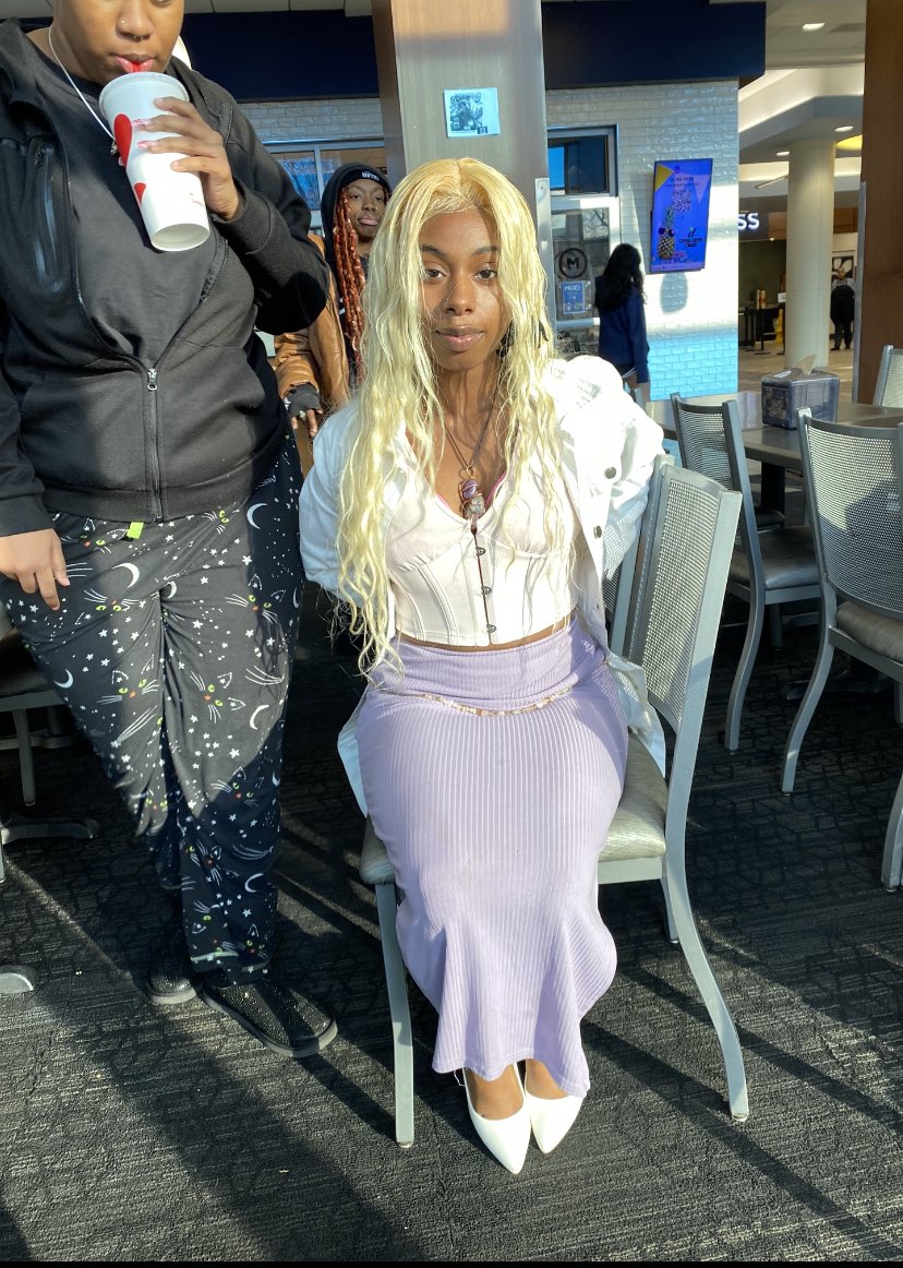 toriyella_'s tweet photo. Happy #bhm https://t.co/EqKcrxkKxc