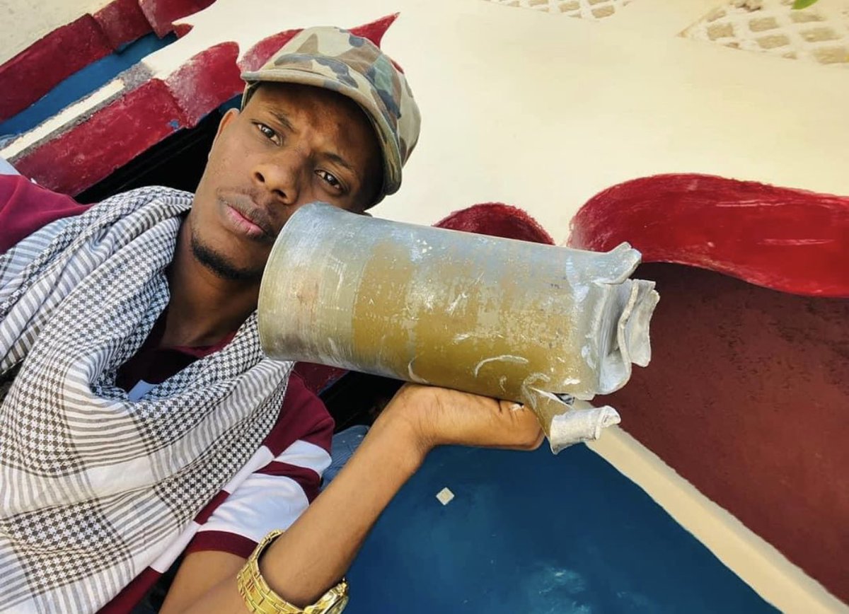 CabdiweliD's tweet photo. Waa layaab nooca madaafiicda lagu garaacayo Laascaanood! @TheVillaSomalia  @SomaliPM ugu yaraan waa in aad difaacdaan shacabka magaalada. https://t.co/SVvg6mBFjd
