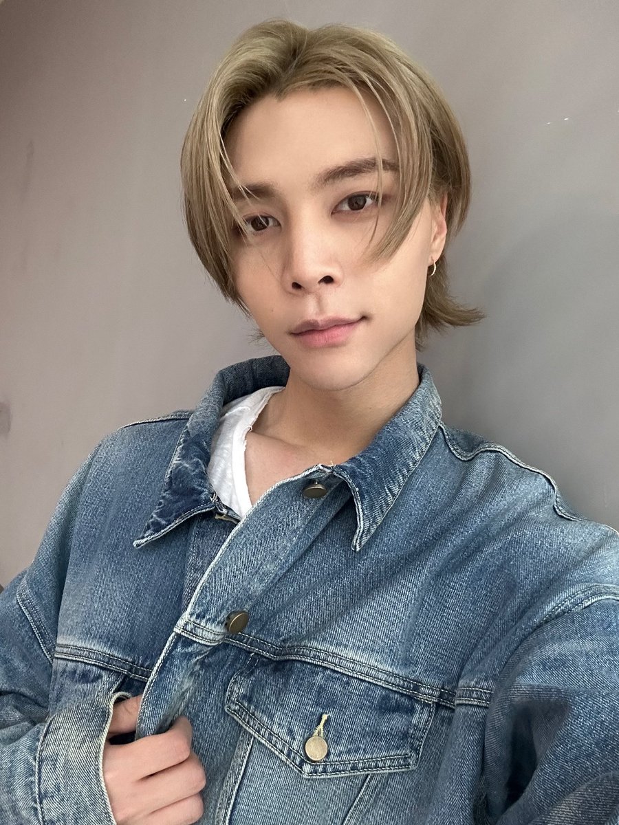 106FILES's tweet photo. #JOHNNY 💭 (1/2) https://t.co/DPXHVobzJ8