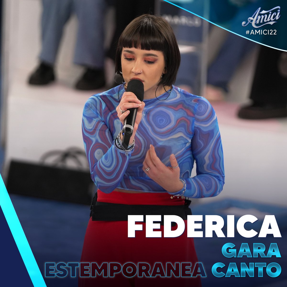 AmiciUfficiale's tweet photo. Anche per Federica è arrivato il momento di cantare "Let it be" di fronte al giudice Charlie Rapino! Sarà lei la vincitrice della gara estemporanea di canto? #Amici22 https://t.co/7A54ae1uSf