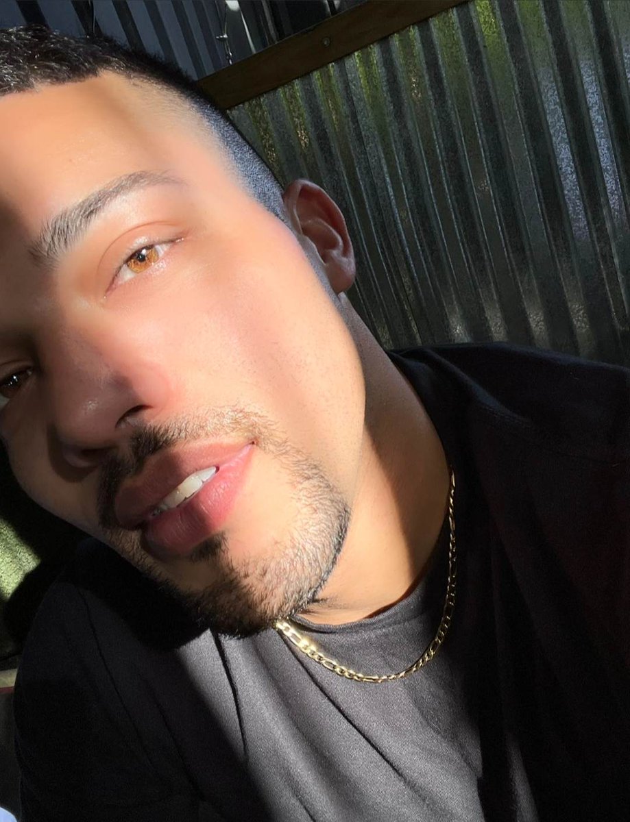 El_Enano1990's tweet photo. Buenos Dias mi gente amanecí con un colorcito y ...
🌞🍆🔥 

https://t.co/wufKLhd3zP

#MODELSONLYFANS #NEWONLYFANS #ONLYFANSCREATOR #NUDE #ONLYFANSWORLD #NAKEDBOY #FETICHE #ADULT #SEX #NUDEPHOTOGRAPHY #ONLYFANSBOY #onlyfanspromo https://t.co/77EdUyffm1