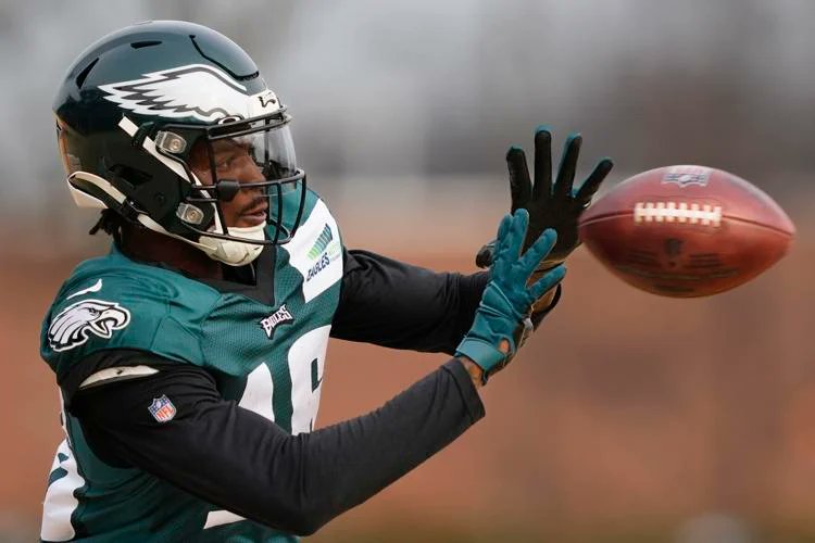 It's Super Bowl Sunday for Athens' Quez Watkins. Here's his story. tinyurl.com/48ceh78s <a href="/AthensGolden/">Athens Golden Eagles Football</a> <a href="/athensgoldenAD/">Golden Eagle Athletics</a>