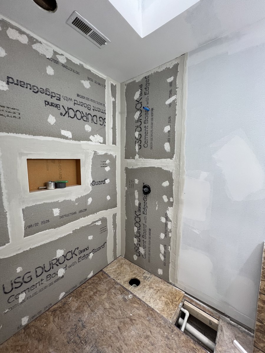 FBrenovations's tweet photo. This bathroom coming along beautifully. Look out for more progress pics, #firebellyeffect !

#bathroom #bathroomremodel  #bathroomrenovation #shower #tile #interior #builder #contractor #house #generalcontractor #alexandriava #arlingtonva #washingtondc #dmv #northernvirginia https://t.co/Wt8LiGQsYK