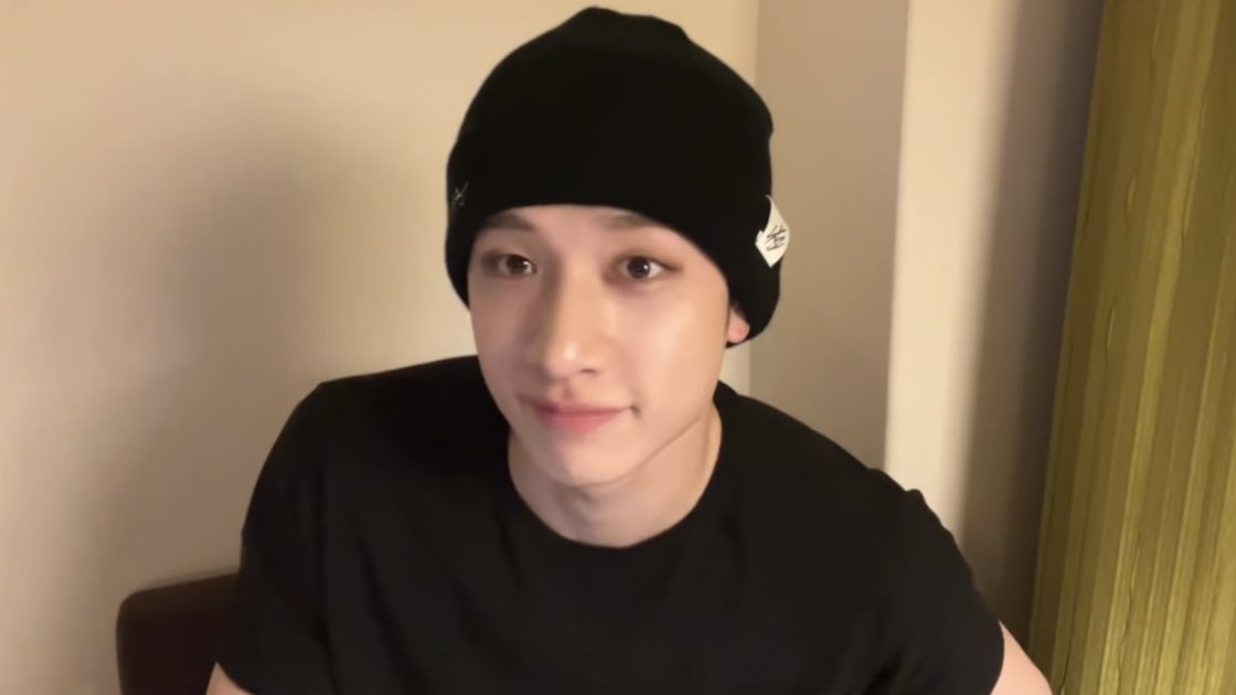 captainCB97s's tweet photo. 🐺: “i mean i’m not doing anything on valentine’s day so if you guys don’t have a date, if you guys are lonely, if you guys have nothing to do, you can spend the day with me… yeah? *giggles* i mean that’s if you want to, i’m not gonna say you have to. it’s up to you guys” 🥹 https://t.co/xIOrjvQQ96