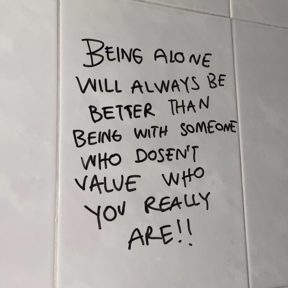 violet✧*｡ tweet media