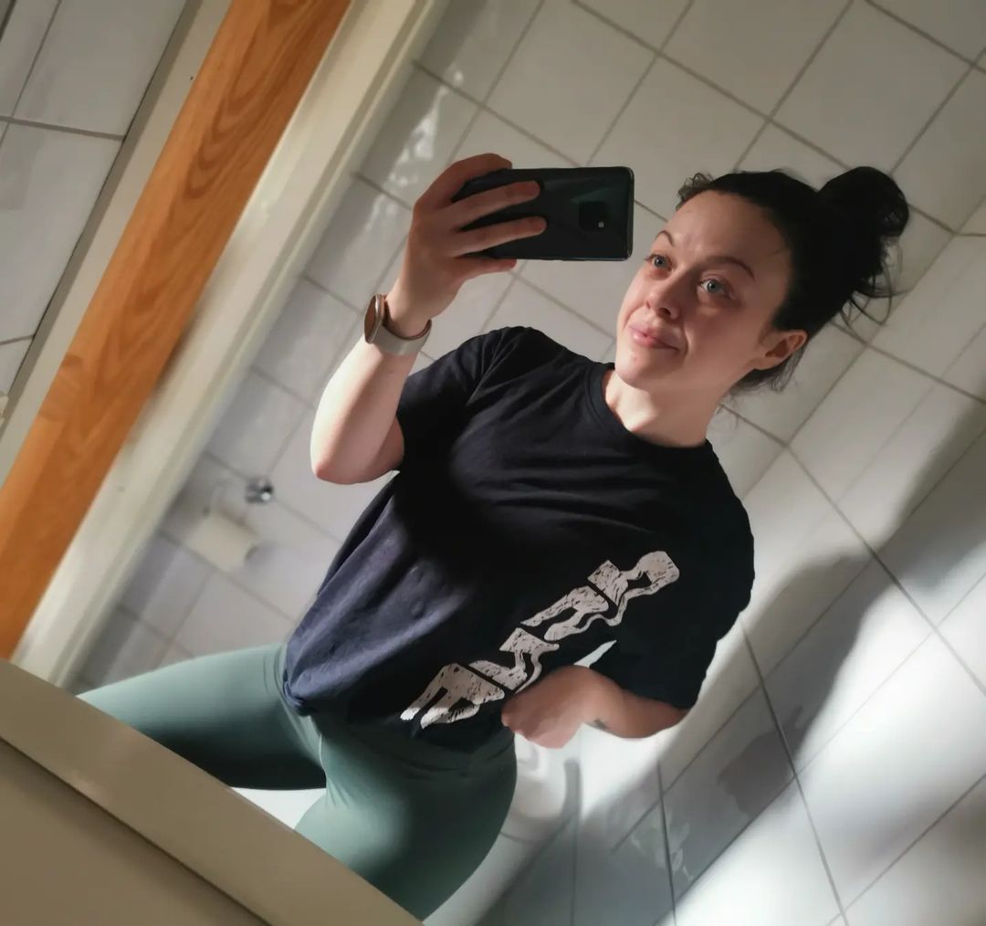 gymxplus's tweet photo. Legday fokus gluteus maximus 🦵🏼🍑👏🏼
Tränar ni på söndagar? Isåfall vad har/ska ni tränat/träna idag? 🤓
-
-
📸Credit ig @jossanloving
-
-
#tränahårthållkäft #fitspo #muskler #muscles #aldrigvila #jagharviljan #minresaräknas #renvilja #fromskinnytofit #viktuppgång #inspiration https://t.co/6p0UtYACF2